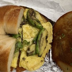 Valley Cottage Deli & Catering - Very brown avocado