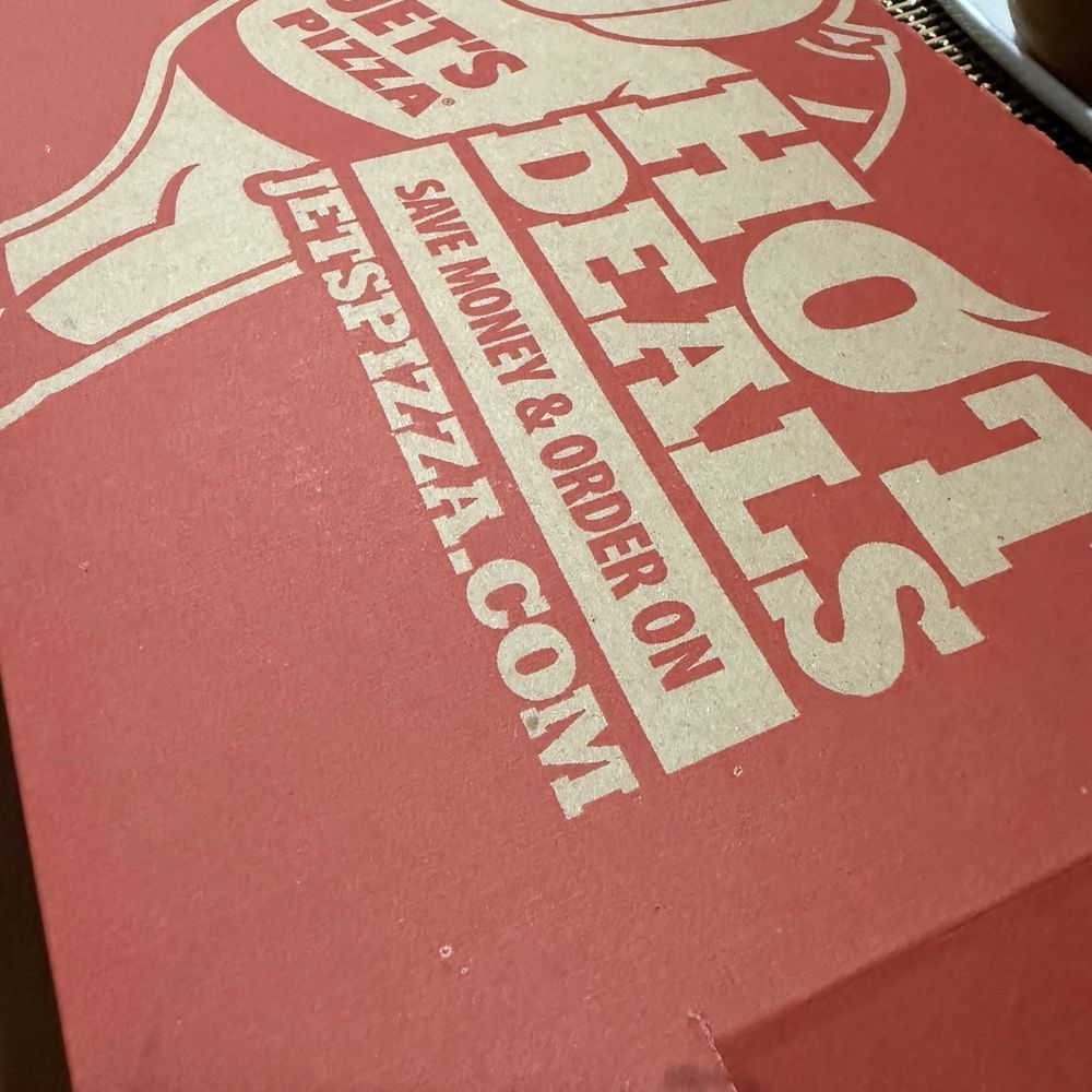 Jet's Pizza - Pizza Near Me - Tacoma, Washington