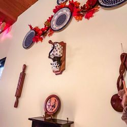 Polish Cottage - Wall decor is precious!