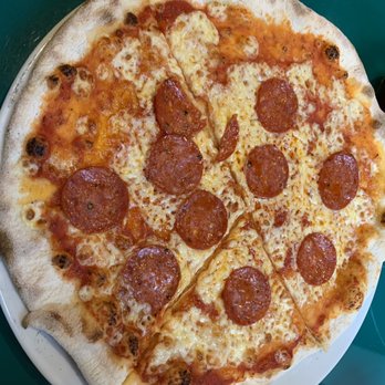 Prezzo - Pepperoni was on the spicy side and excellent. - Italian Near Me - London, XGL Prezzo - Pepperoni was on the spicy side and excellent. - Italian Near Me - London, XGL