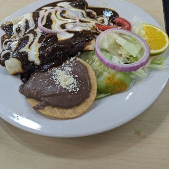 Don Cafeto - Mole enchiladas - Mexican Near Me - Tulum, ROO Don Cafeto - Mole enchiladas - Mexican Near Me - Tulum, ROO