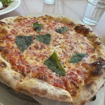 Paris Café - Delicious pizza - Cafes Near Me - Jamaica, New York