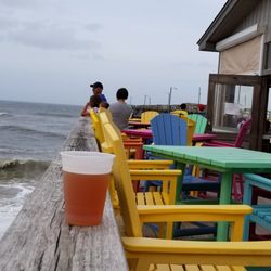 Capt. Andy's Oceanfront Bar & Grill - Great location