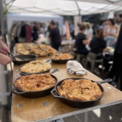 Lincoln Square Ravenswood Apple Fest