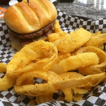 Litchfield's Bar and Grill - Best onion rings. - Bars Near Me - Wells, Maine Litchfield's Bar and Grill - Best onion rings. - Bars Near Me - Wells, Maine