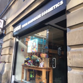 Lush - Cosmetics & Beauty Supply Near Me - Manchester, XGM