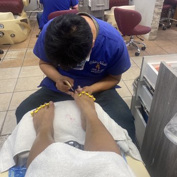 Chic Nails - Kevin is amazing! - Nail Salons Near Me - Cutler Bay, Florida Chic Nails - Kevin is amazing! - Nail Salons Near Me - Cutler Bay, Florida