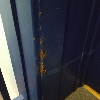 Move-tastic! - Smashed up doorway. - Movers Near Me - Chicago, Illinois