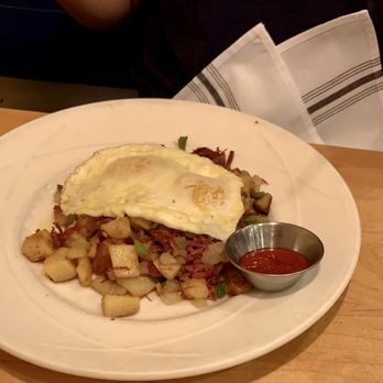 Yolk - South Loop - Corned Beef Hash & Eggs - Breakfast & Brunch Near Me - Chicago, Illinois Yolk - South Loop - Corned Beef Hash & Eggs - Breakfast & Brunch Near Me - Chicago, Illinois