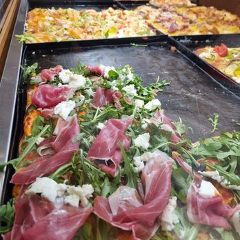 Rom'antica Arese - Pizza Near Me - Arese, Michigan