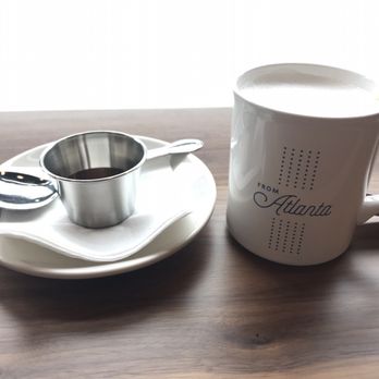East Pole - Improvised chai tea latte - Coffee Roasteries Near Me - Atlanta, Georgia