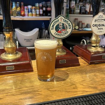 Seven Stars - Cask ales on tap. - Pubs Near Me - Oxford, OXF