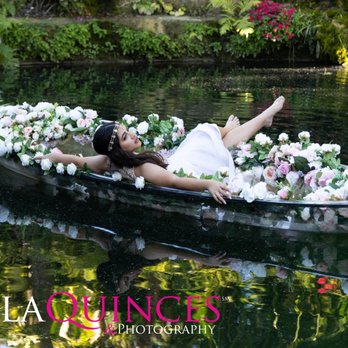 Bella Quinces & Photography - Photographers Near Me - Hialeah, Florida Bella Quinces & Photography - Photographers Near Me - Hialeah, Florida