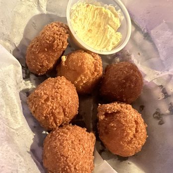 Russell's Seafood Grill - Complimentary hush puppies - Seafood Near Me - Murrells Inlet, South Carolina Russell's Seafood Grill - Complimentary hush puppies - Seafood Near Me - Murrells Inlet, South Carolina