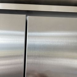 Fred's Appliance - Door misaligned and won't seal
