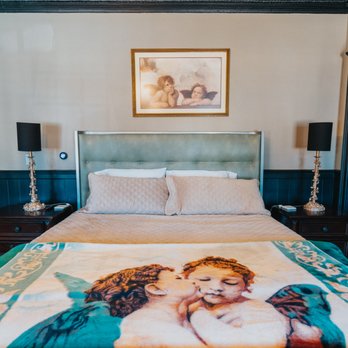 La Mansión - The Angel Suite - Venues & Event Spaces Near Me - Denver, Colorado