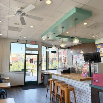 Tropical Smoothie Cafe - Inside Seating - Juice Bars & Smoothies Near Me - Rancho Cucamonga, California Tropical Smoothie Cafe - Inside Seating - Juice Bars & Smoothies Near Me - Rancho Cucamonga, California