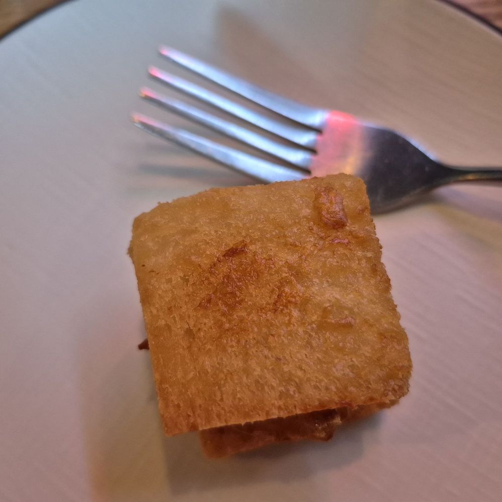 BBQ Chicken & Pub - Shrimp toast. One of 6 in the serving. - Korean Near Me - Coquitlam, British Columbia BBQ Chicken & Pub - Shrimp toast. One of 6 in the serving. - Korean Near Me - Coquitlam, British Columbia