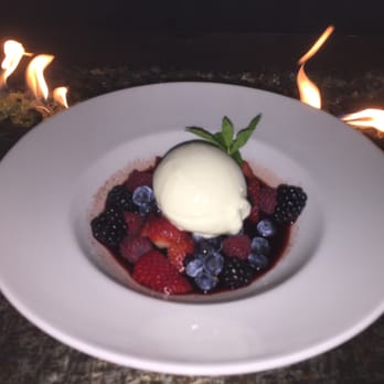 S Y Kitchen - Berries plate with balsamic and coconut gelato - Italian Near Me - Santa Ynez, California