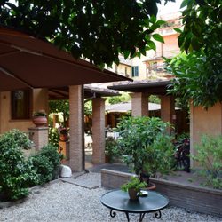 Hotel Santa Maria - Courtyard