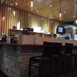 The Butcher's Smokehouse - Bar seating area