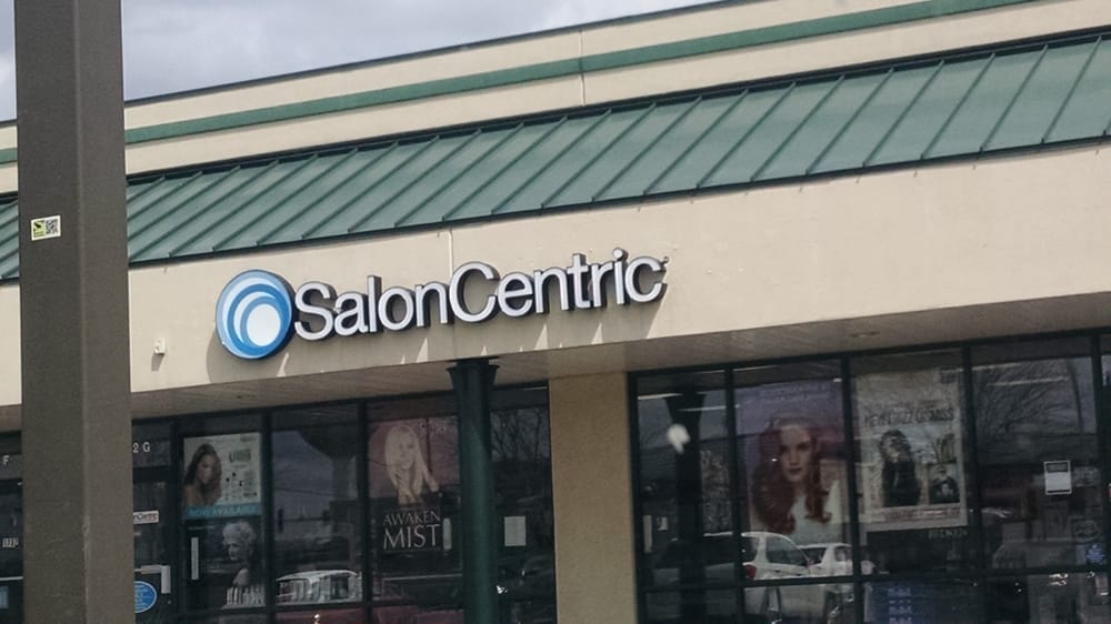 SALONCENTRIC - Updated December 2024 - 852 Sharp Dr, Shorewood