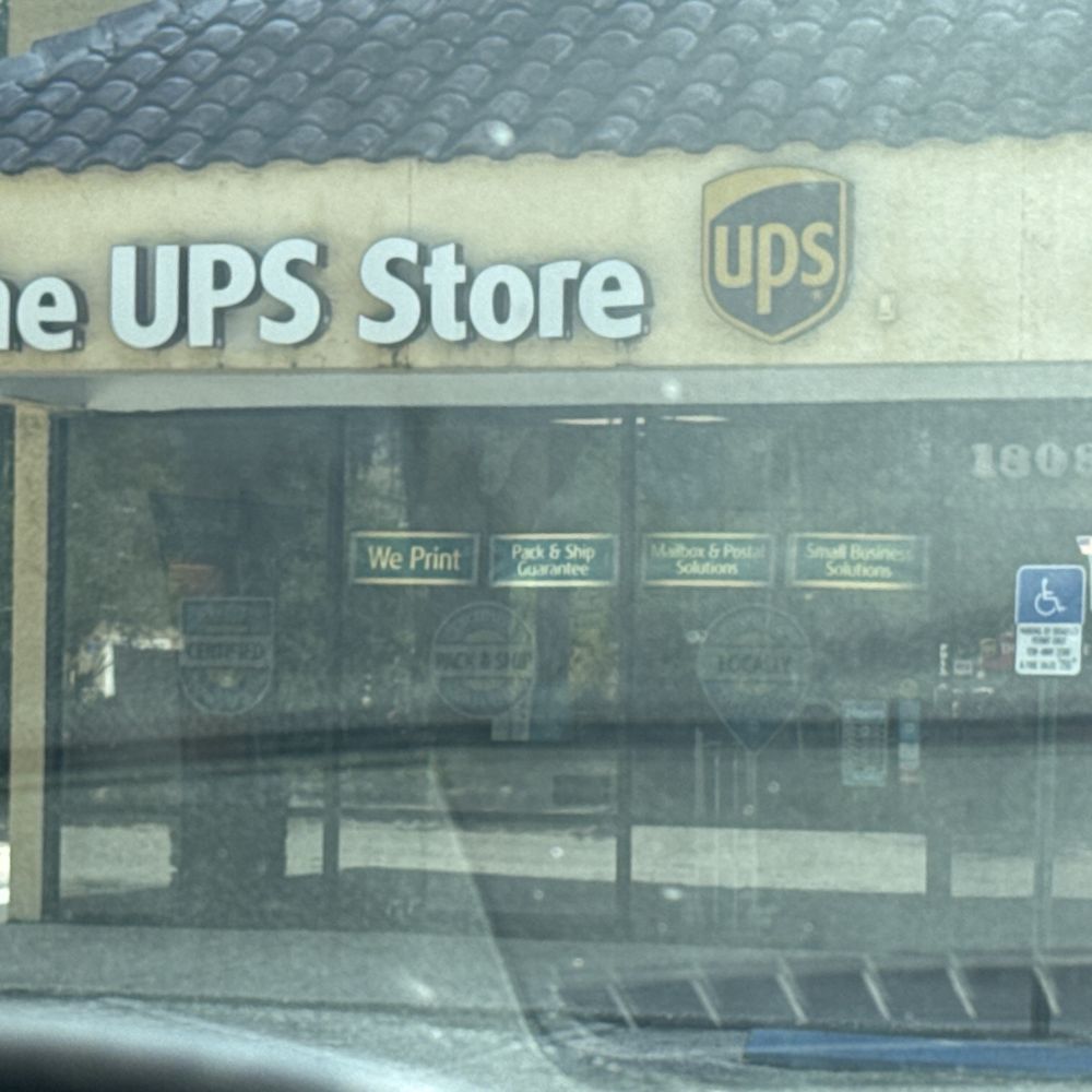 The UPS Store - Run down UPS store - Shipping Centers Near Me - Plant City, Florida The UPS Store - Run down UPS store - Shipping Centers Near Me - Plant City, Florida