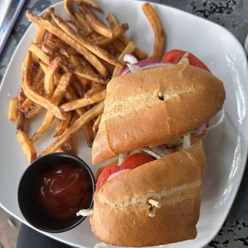 Osphere Grill and Bar - Chicken sandwich - American Near Me - Orlando, Florida