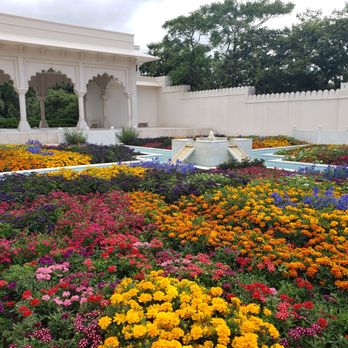 Hamilton Gardens - Indian Gardens - Parks Near Me - Hamilton, AUK