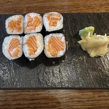Ton Shou - Salmon Roll - Izakaya Near Me - Las Vegas, Nevada Ton Shou - Salmon Roll - Izakaya Near Me - Las Vegas, Nevada