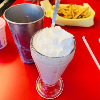 Cedar Glen Malt Shop - Strawberry shake!! - American Near Me - Cedar Glen, California Cedar Glen Malt Shop - Strawberry shake!! - American Near Me - Cedar Glen, California