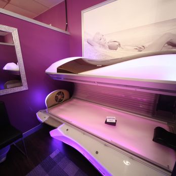 Planet Beach Spray & Spa - Laydown Bed - 10 Minute Max - Teeth Whitening Near Me - Edmonton, Alberta Planet Beach Spray & Spa - Laydown Bed - 10 Minute Max - Teeth Whitening Near Me - Edmonton, Alberta