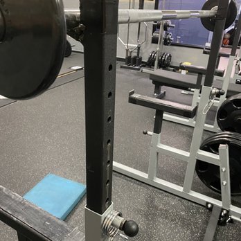 The Gym LA - this looks a bit flimsy to me - Trainers Near Me - Los Angeles, California