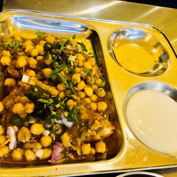 Vik's Chaat - @Samosa Cholle - Indian Near Me - Berkeley, California
