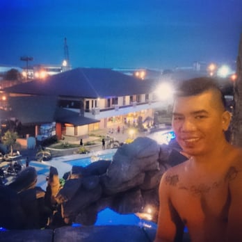 Cebu Westown Lagoon - Above the slides - Hotels Near Me - Mandaue City, CEB