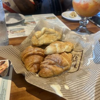 Cheddar's Scratch Kitchen - American Near Me - Sugar Land, Texas Cheddar's Scratch Kitchen - American Near Me - Sugar Land, Texas