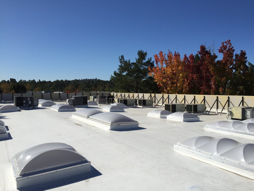 Slide of Calcom Roofing