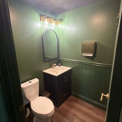 Travis The Barber - Basement Bathroom