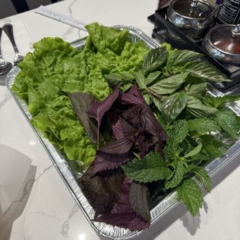 Com Ga Houston - Veggie platter for the Vietnamese crepe - Vietnamese Near Me - Olathe, Kansas