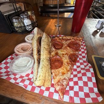Goodfellas Pizzeria - Distillery - Pizza Near Me - Lexington, Kentucky