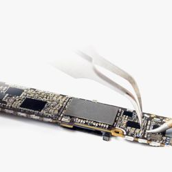 Geekin' Around - Microsoldering at your feet