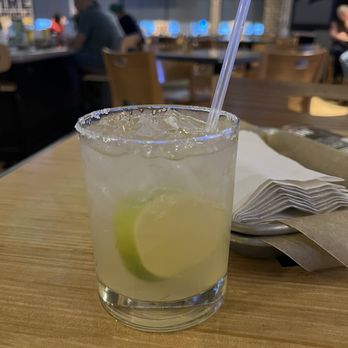 Buffalo Wild Wings - Margarita - Chicken Wings Near Me - Tukwila, Washington Buffalo Wild Wings - Margarita - Chicken Wings Near Me - Tukwila, Washington
