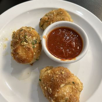 Andiamos Pizzeria - Garlic Knots were very good! - Salad Near Me - Randolph, New Jersey