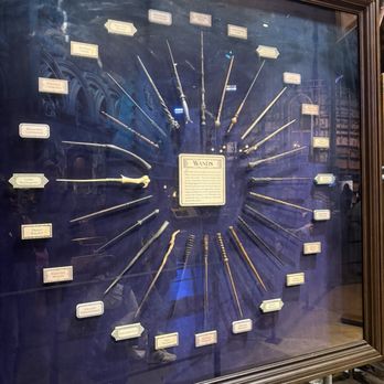 Warner Bros Studio Tour London - Tours Near Me - Leavesden, HRT Warner Bros Studio Tour London - Tours Near Me - Leavesden, HRT