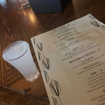 The Oakland - Part-y-parcel shot - Cocktail Bars Near Me - Ferndale, Michigan