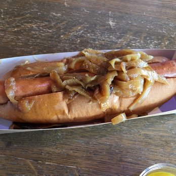 Backlot Cafe - Hotdog - Cafes Near Me - Watford, HRT