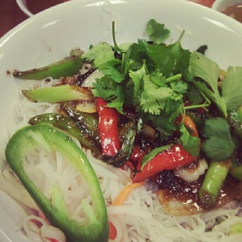 Pho Ha - Bun bo // veggie - Vietnamese Near Me - Glendale Heights, Illinois
