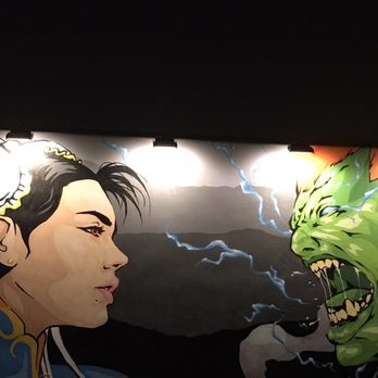 EightyTwo - Amazing painting outside where the food truck stands. Street fighter - Bars Near Me - Los Angeles, California