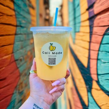 Cali Made Lemonade - Food Trucks Near Me - Sacramento, California Cali Made Lemonade - Food Trucks Near Me - Sacramento, California