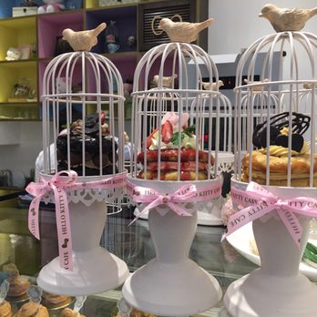 Hello Kitty Cafe - Cafes Near Me - Taguig, NCR